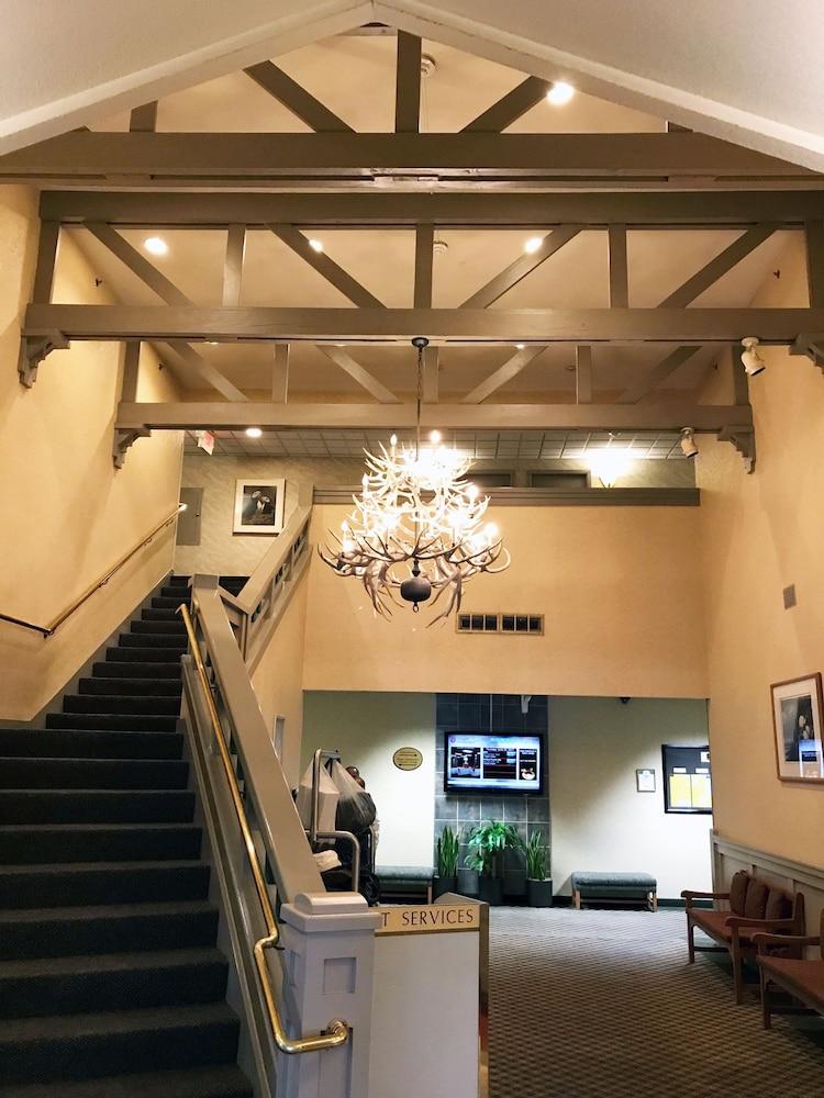 אנקורג' Coast Inn At Lake Hood מראה חיצוני תמונה