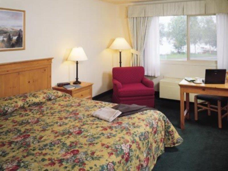 אנקורג' Coast Inn At Lake Hood מראה חיצוני תמונה